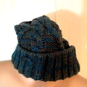 Igloos brand blue & gray knit beanie
